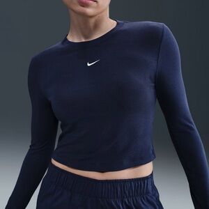 Nike Sportswear Chill Knit Women's Slim Long-Sleeve Cropped Top SMALL